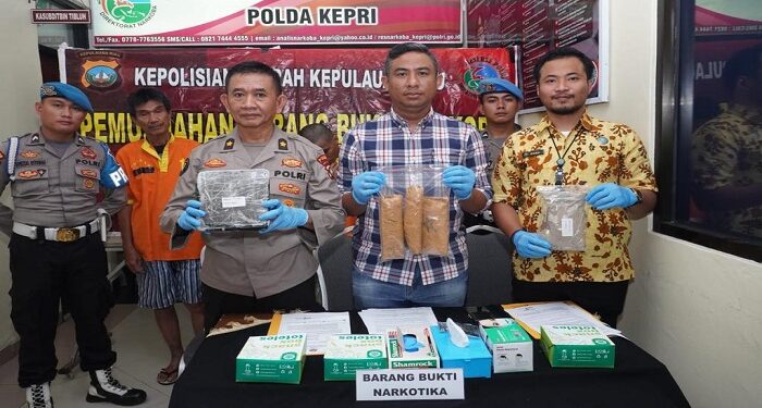 Pemusnahan Barang Bukti Narkotika Jenis Ganja Oleh Ditresnarkoba Polda Kepri