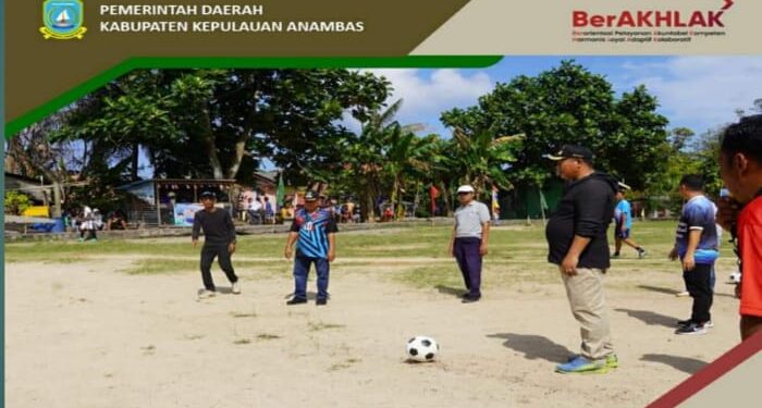 Bupati Kepulauan Anambas Hadir dan Buka Tournament Super Cup Ke – III Desa Mengkait Kecamatan Siantan Selatan