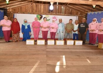 Hut Ke-43, Yayasan Kemala Bhayangkari Gelar Bakti Sosial Dan Bakti Kesehatan Dipantai Bale-Bale Nongsa