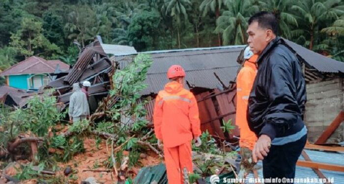 Bupati Natuna Resmi Perpanjang Masa Tanggap Darurat Bencana Serasan