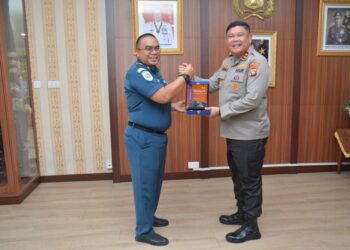 Kapolda Kepri Irjen Pol. Drs. Tabana Bangun Jalin Silaturahmi