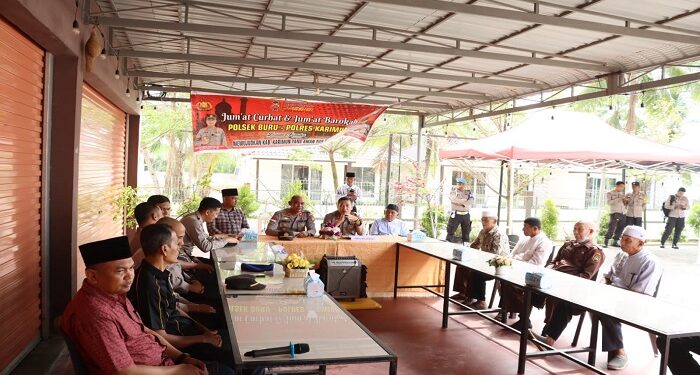 Buka Komunikasi Secara Luas, Kapolres Karimun Sambangi Masyarakat Pulau Buru