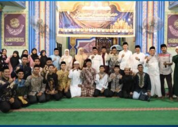 Marlin Salat Tarawih Bersama Jamaah Masjid AL Muttaqiin Tanjunguma