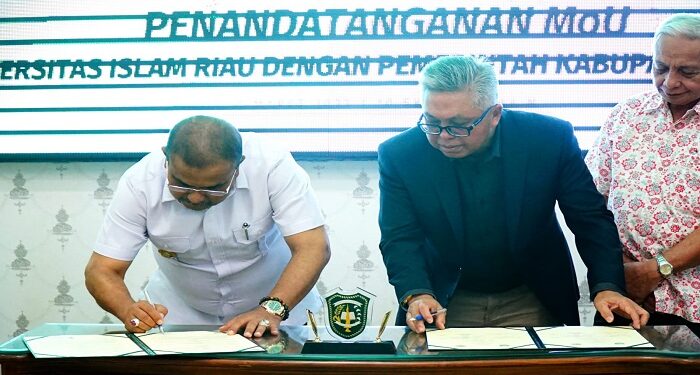 Dorong Peningkatan SDM, Pemkab Karimun Tandatangani MoU dengan Universitas Islam Riau
