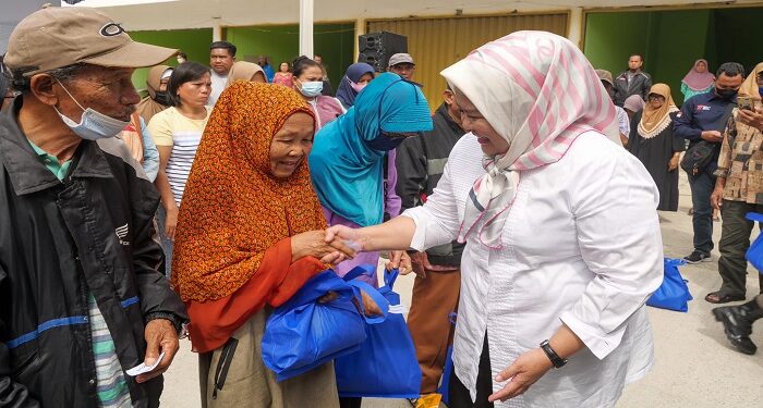 Wagub Marlin Hadiri Kegiatan Sembako Subsidi Pemko Batam