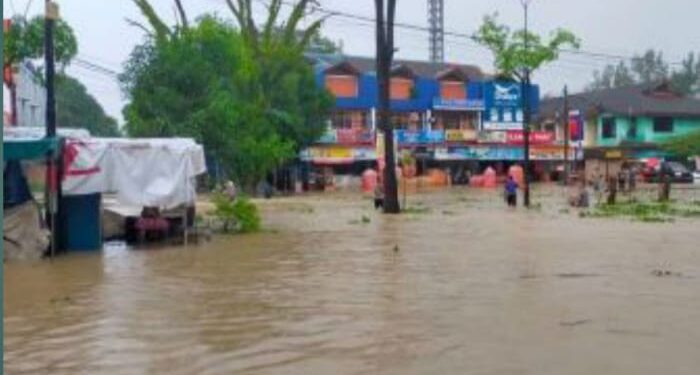 Cuaca Extrim Batam, Rudi Perintahkan Kepala Dinas, Camat dan Lurah Pantau Setiap Wilayah Masing-masing