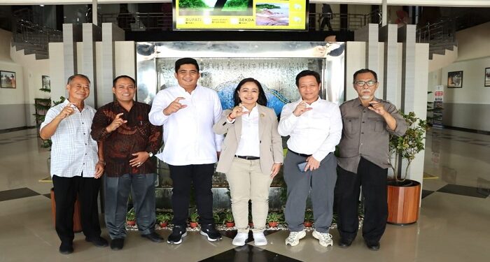 Komisi Informasi Kunjungi Bintan Terkait Anugerah Tinarbuka