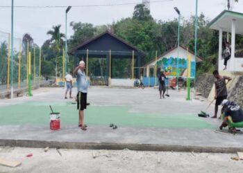 Lapangan Voli Desa Persing Hampir Rampung Dikerjakan