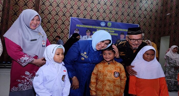 Tahun Terakhir Menjabat, Rahma Komitmen Seragam Gratis Lanjut di 2023