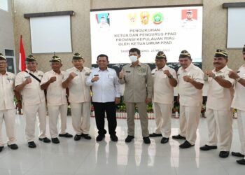 Gubernur Ansar Hadiri Pengukuhan Ketua dan Pengurus PPAD Kepri