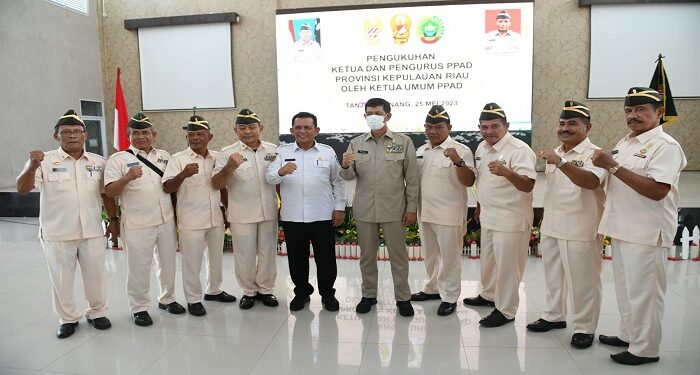Gubernur Ansar Hadiri Pengukuhan Ketua dan Pengurus PPAD Kepri