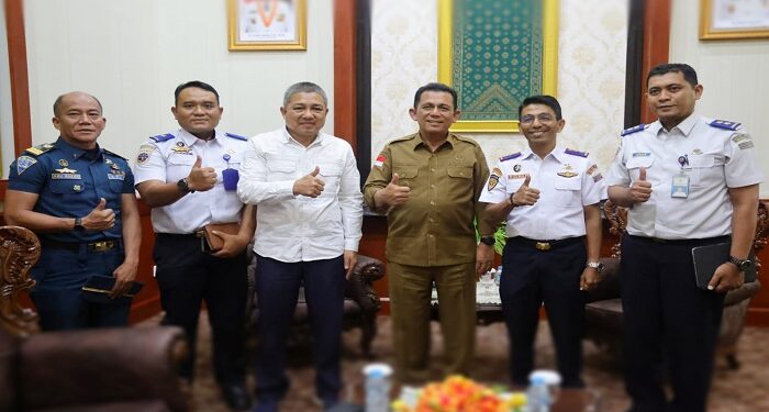 Silaturahmi dengan Kepala KSOP Tanjungpinang, Gubernur Ansar Siap Dukung Implementasi E-ticket Pelayaran