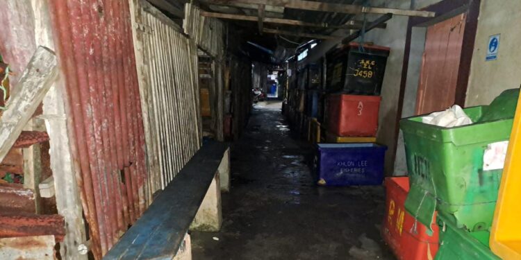 Satreskrim Polres Bintan Tangkap Pria Pelangsir Solar di Pelantar Barek Motor Kijang