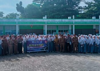 Satlantas Polres Bintan Gelar Police Go To School di SMKN 1 Binut