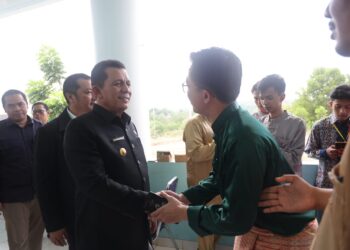 Memperkokoh NKRI, Gubernur Ansar Buka Musyawarah Nasional BEM SI