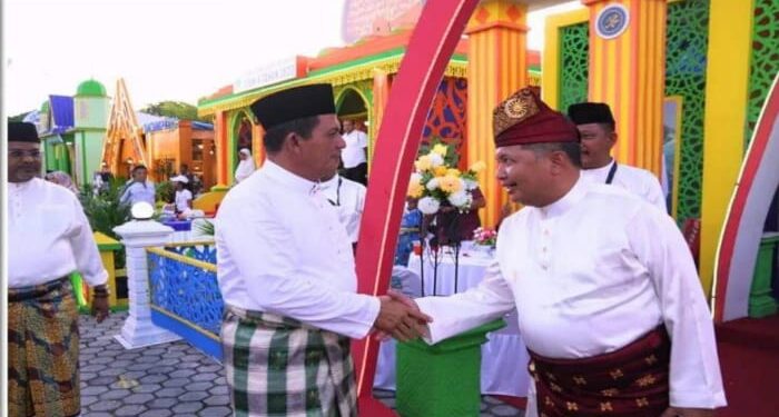 Pembukaan Stan Bazar STQH Ke X Tingkat Provinsi Kepri, Ansar Kunjungi Stan Bazar Anambas