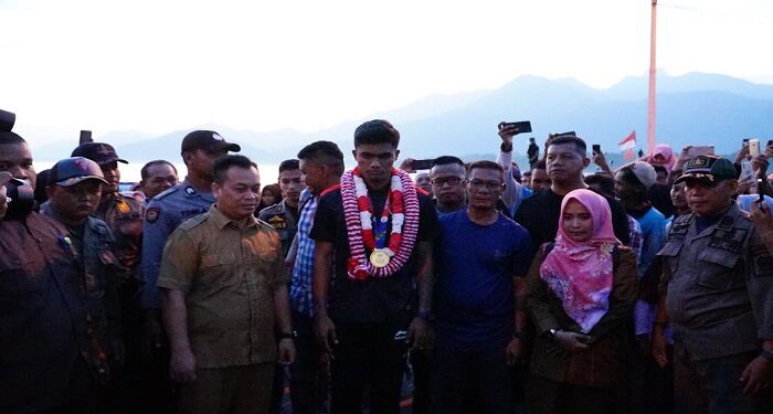 Ramadhan Sananta Disambut Antusias Masyarakat Daik Lingga