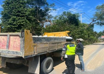 Satlantas Polres Karimun Terbitkan Tiga Lori Pengangkut Tanah Urug