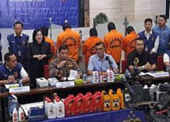 Bareskrim Polri Bongkar Pabrik Oli Palsu Beromzet 20 M per Bulan