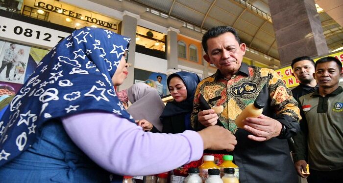 Gubernur Ansar Buka Expo Produk Koperasi Malaysia – Indonesia Tahun 2023