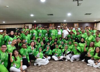 Gubernur Ansar Lepas Peserta Fornas VII 2023 ke Bandung