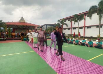 1 Juni Hari Lahir Pancasila, Lapas Narkotika Tanjungpinang Gelar Fashion Show Baju Adat