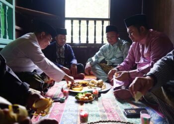 Rumah Tua Melayu Desa Berakit Berpotensi Mengundang Wisman