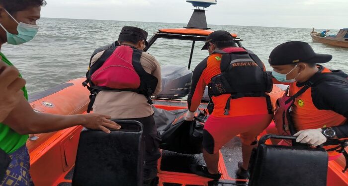 Hilang selama 4 hari, Nelayan Karimun Ditemukan dalam Keadaan Tewas di Perairan Durai