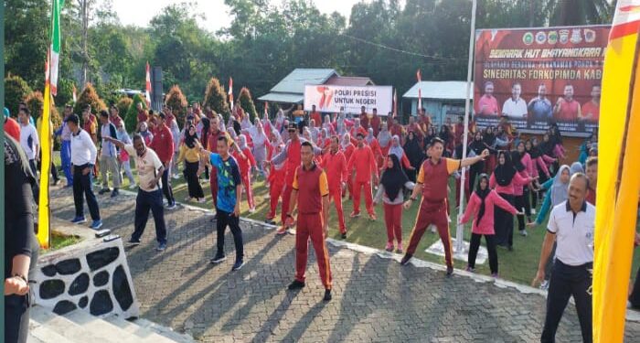 Peringati Hari Bhayangkara ke 77, Polres Lingga Laksanakan Senam Sehat