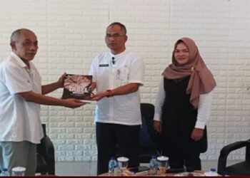 Plh Sekda Natuna Buka Diskusi Bedah Buku Tabel Mando Natuna