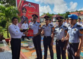 Usai Jalani KKN, Kalapas Edi Lepas Taruna POLTEKIP