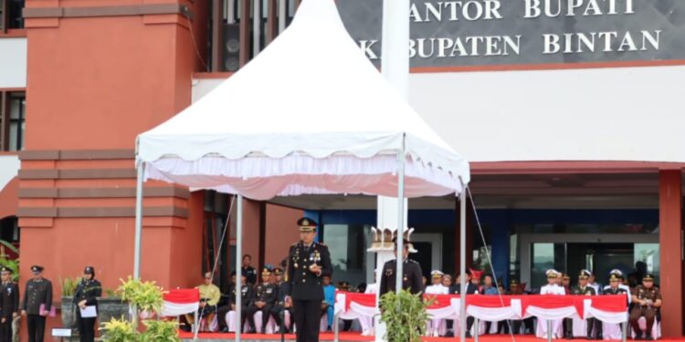 Hari Puncak Bhayangkara, Polres Bintan Gelar Upacara di Kantor Bupati