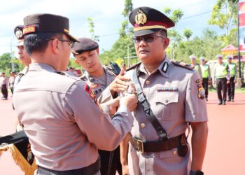 Kapolres Bintan Pimpinan Sertijab Kapolsek Gunung Kijang dan Kasat Binmas
