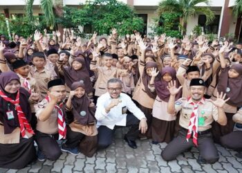 Jefridin Kunjungi MPLS di Sekolah Dasar Swasta dan Negeri