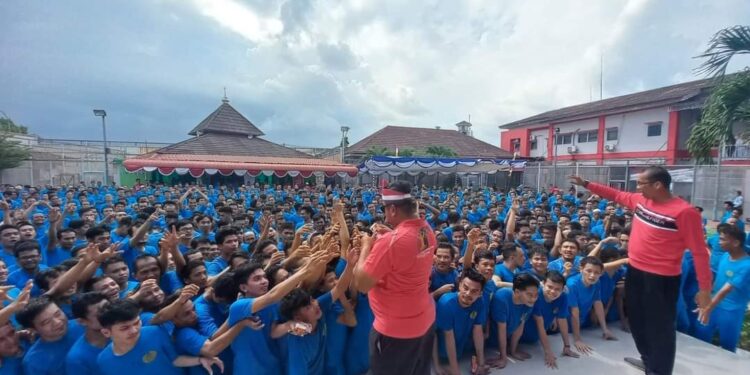 Pesta Rakyat, Hari Kelahiran Kemenkumham Dirayakan di Rutan Batam