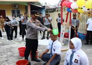 Kapolres Lingga Hadiri Upacara dan Berikan Motivasi Usai Pembukaan Pelatihan Paskibraka