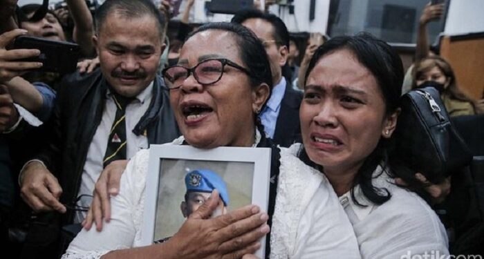 Keluarga Yosua Merasa di Prank dengan Anulir Hukuman Ferdy Sambo
