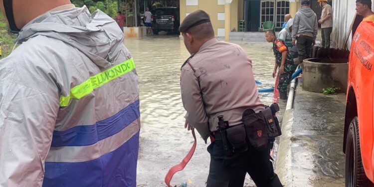 Hujan Deras Empat Wilayah Alami Banjr di Karimun