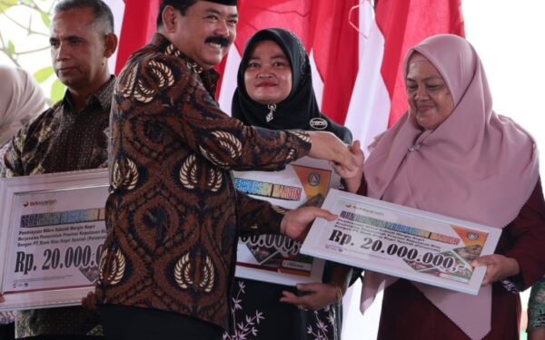 1.061 Pelaku UMKM Karimun Terima Bantuan Pinjaman Bunga 0 Persen