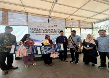 Apindo Serahkan Susu dan Voucher Makanan Bergizi Untuk Anak Berisiko Stunting