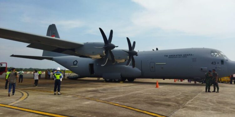 Pesawat TNI Angkatan Udara C-130J Super Hercules A-1343 pertama kali mendarat di Bandara RHF Tanjungpinang, Senin (4/9/2023).