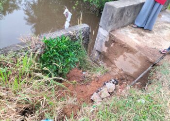 Dinas PU Langsung Tinjau Jembatan Rusak Akibat Bencana Alam