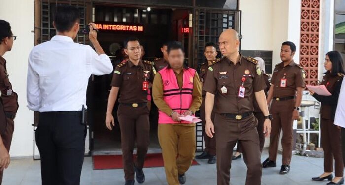 Kabag Umum Pemkab Lingga Jadi Tersangka Korupsi Anggaran Belanja BBM