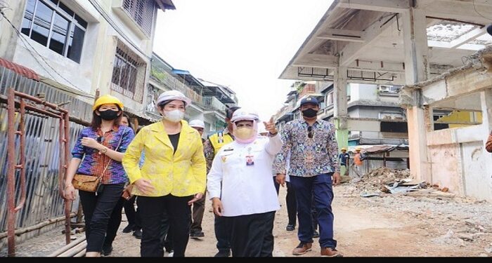 Percepat Revitalisasi, Kontraktor Tambah Tenaga Kerja Kebut Pembangunan Pasar Baru