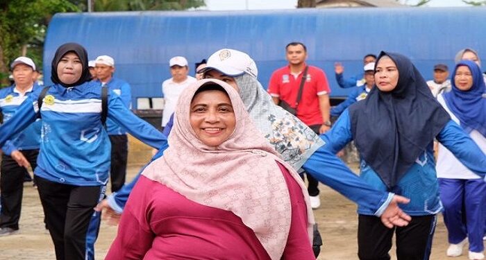 Semarak HUT Haornas, Rahma Senam Bersama Warga Tanjungpinang Kota