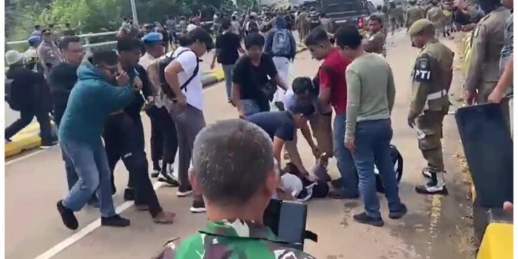 Betrok Aparat dengan Masyarakat Rempang, Aliansi Mahasiswa Se-Kota Batam Keluarkan Tuntutan