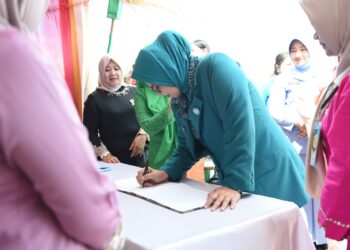 Ketua PKK Resmi membuka Pameran dan Bazar Kuliner