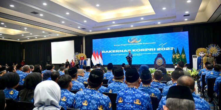 Presiden Jokowi Dorong Ekosistem Kerja ASN Pacu Individu Berprestasi dan Inovatif