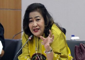 Usai Dipecat dari PDIP, Cinta Mega Daftar jadi Caleg PAN