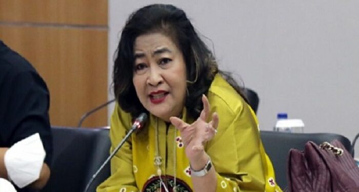 Usai Dipecat dari PDIP, Cinta Mega Daftar jadi Caleg PAN